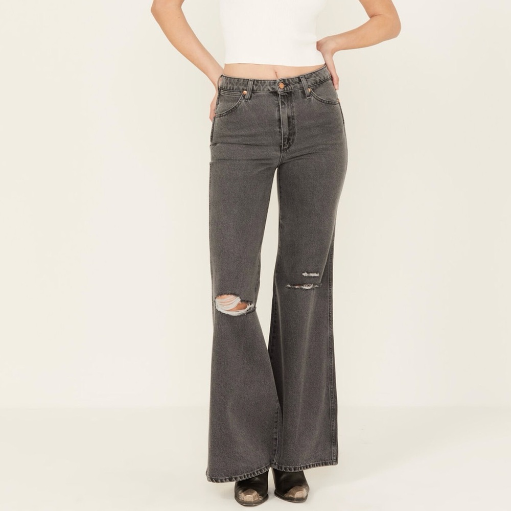 Wrangler Heart Patch Wanderer Flare Jeans